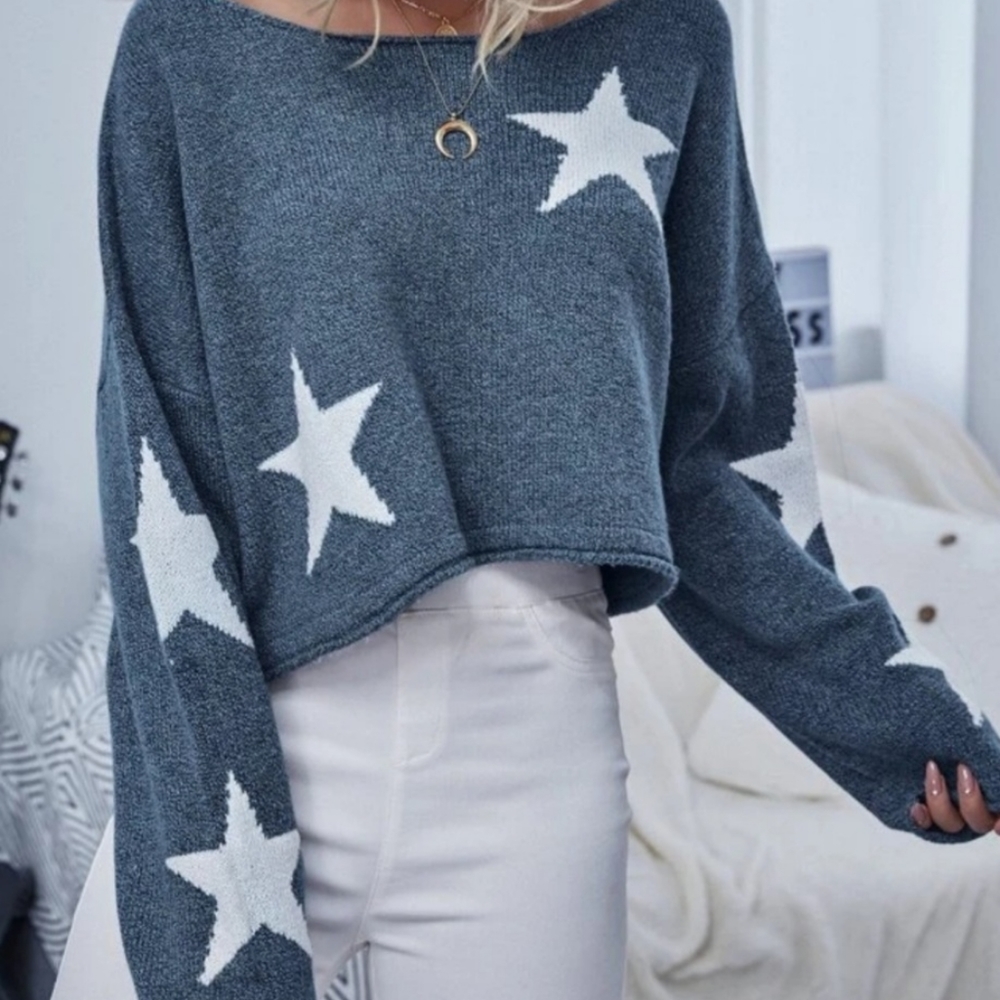 COPY - Star sweater crop top Kara and Kate